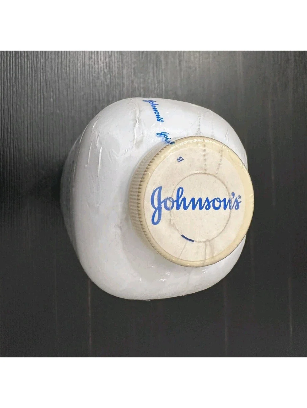 Vintage Johnson’s Baby Powder Vanilla Jasmine 22oz 2002 Factory Sealed NOS